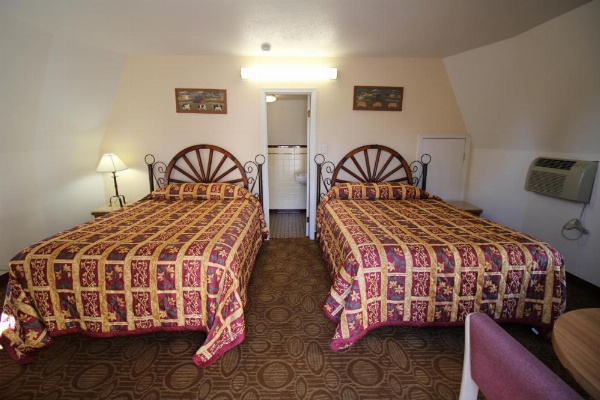 Wigwam Motel image 11