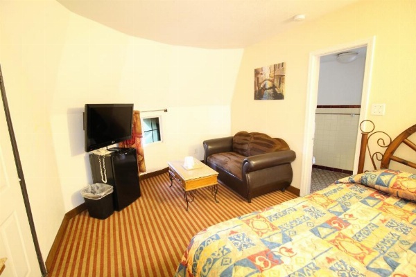 Wigwam Motel image 13